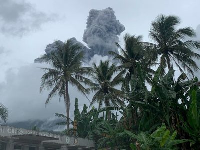 Entra en erupción el volcán Bulusán de Filipinas (Videos)
