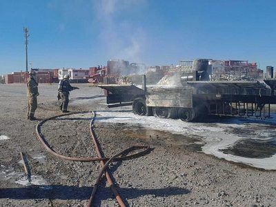 Incendio en el predio de Halliburton tras la explosión de una cisterna