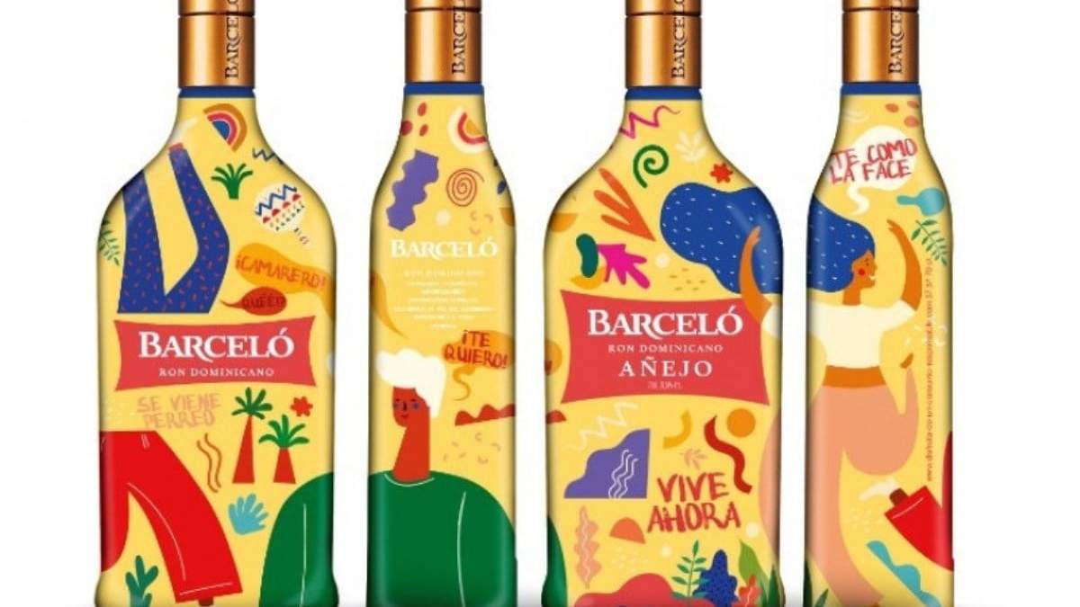 Botella conmemorativa de Ron Barceló. Fuente: (Instagram)