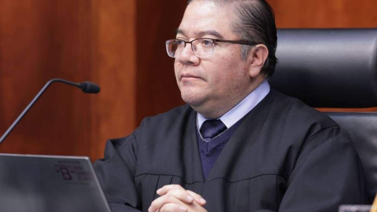 El ministro de la SCJN, Irving Espinosa Betanzo