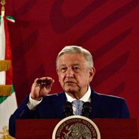 López Obrador pide no apanicarse por reformas sobre evasión fiscal
