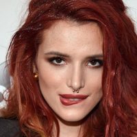 ¡Casi la censuran! Bella Thorne se quitó lo poco que tenía para enseñar lo que hay debajo de su ropa