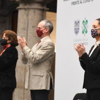 Sheinbaum: Se tomaron medidas a tiempo y nunca llegamos a los picos de Madrid o NY
