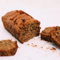 Budín sin harinas ni azúcar: una versión saludable y rica para acompañar los mates de la tarde