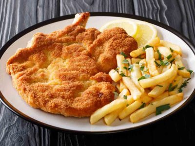 El secreto de la abuela para que las milanesas salgan como las de la rotisería: crocantes por fuera y tiernas por dentro
