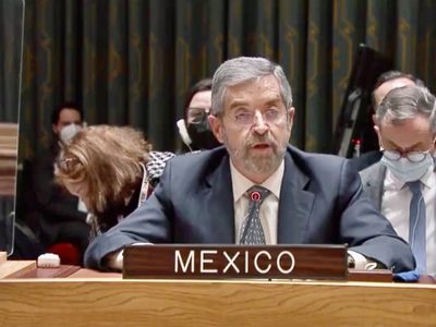 Presentarán en septiembre el plan de AMLO para crear una comisión por la paz mundial