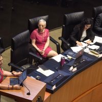 Xóchitl Gálvez increpa desde tribuna a Luisa María Alcalde; esto le respondió la titular de Segob