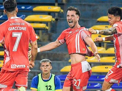 Argentinos Juniors le ganó a Belgrano y es el primer finalista