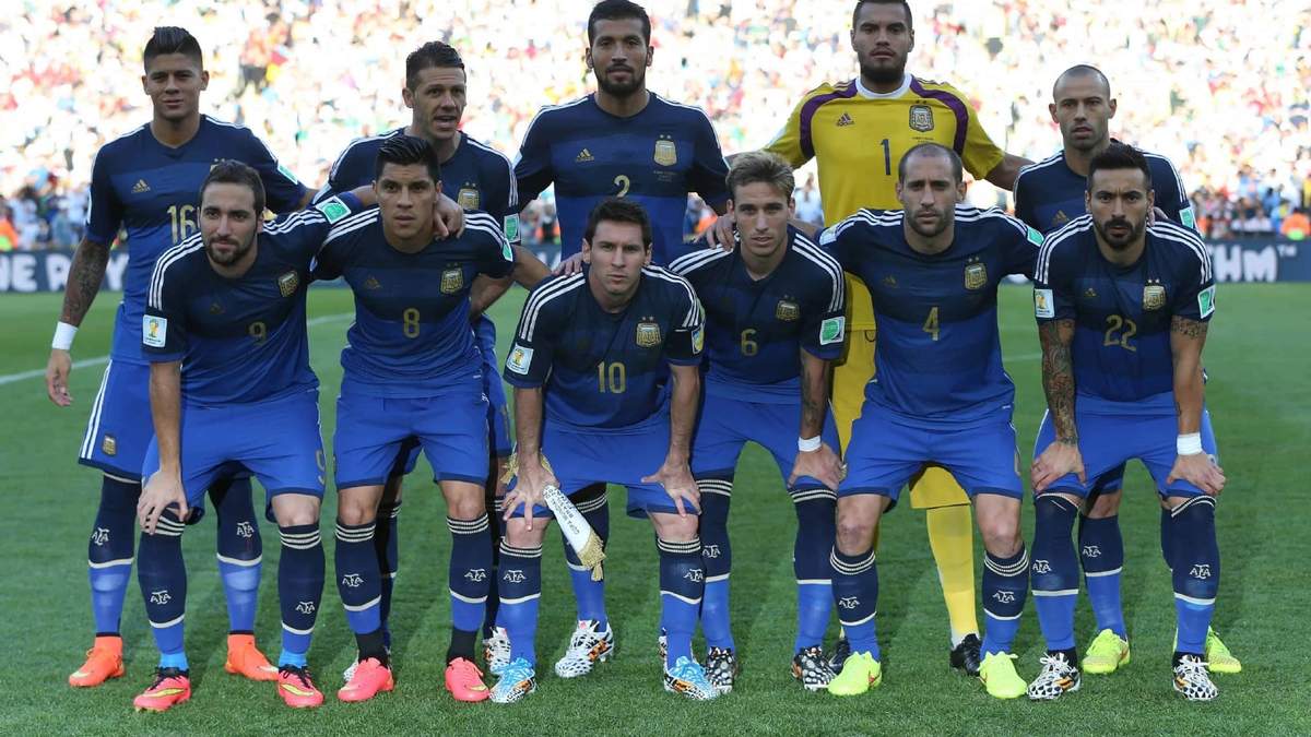 Garay, con la Selección. Fuente: (Instagram)