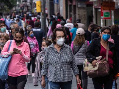 México: más de 6 mil casos nuevos de coronavirus y están a punto de alcanzar a Chile