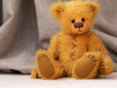 El efectivo truco de la abuela para lavar los peluches de tus chicos sin meterlos en el lavarropas y que se dañen