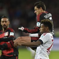 Chicharito se queda sin gol y Leverkusen empata a 0-0 al Bayern Múnich