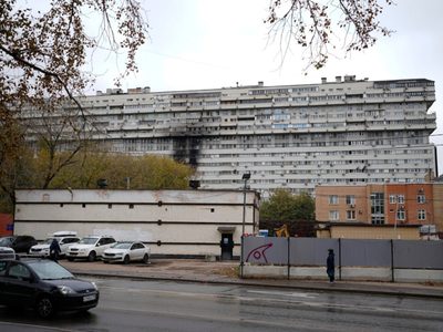 Dos muertos en incendio en uno de los edificios más notables de la capital rusa