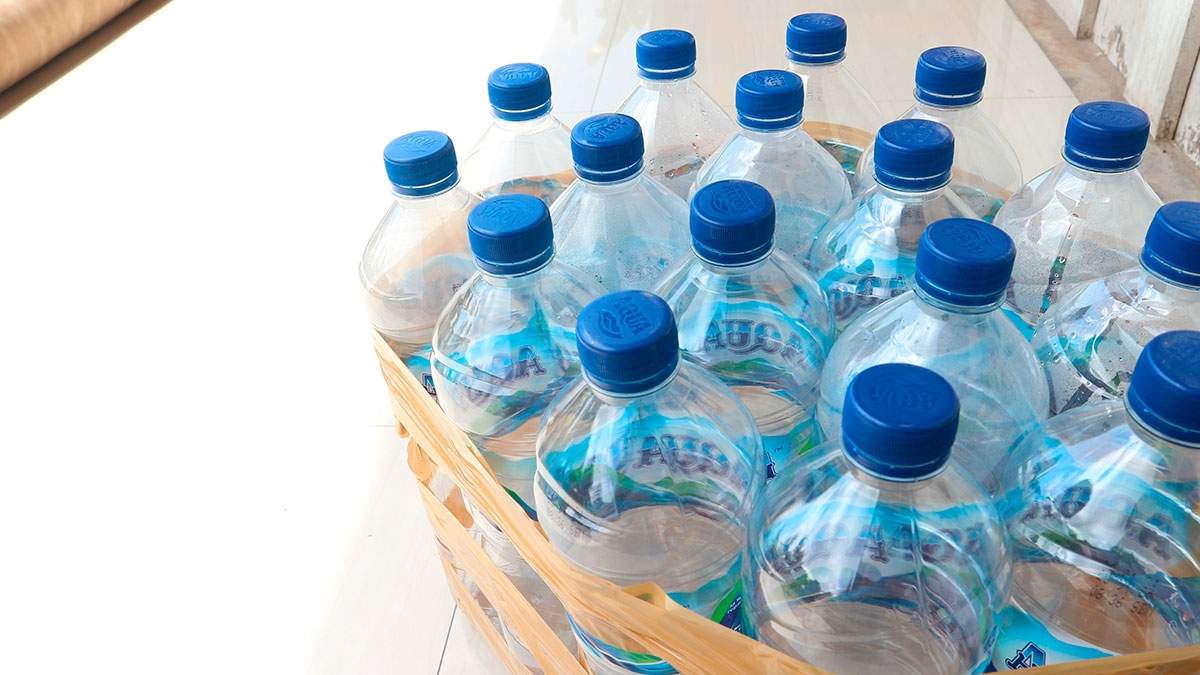 Botella de plástico. Fuente: (X)