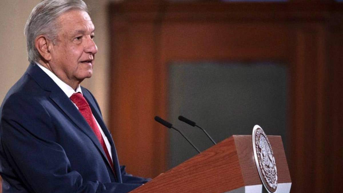 El cubrebocas "no es indispensable" sostiene AMLO. Foto: Presidencia