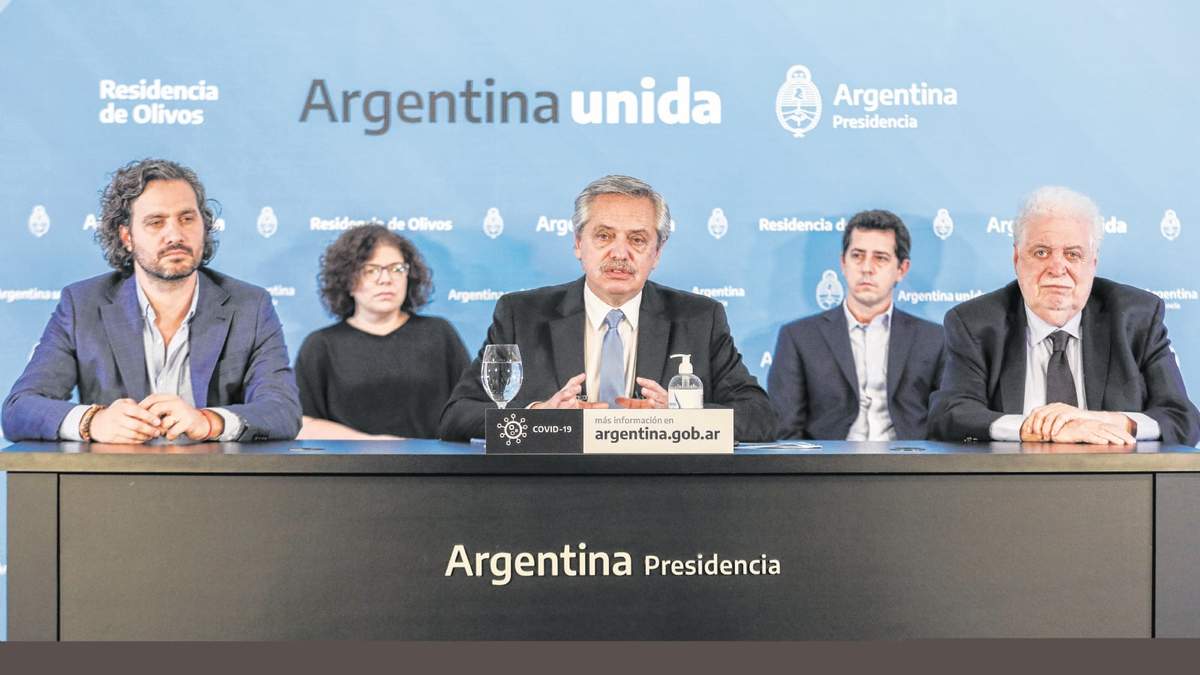 Cafiero, Vizzotti, Fernández, De Pedro y González García. Fuente: (Twitter)
