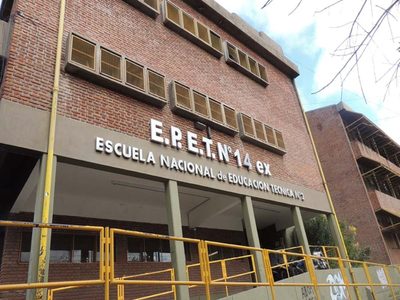 Una escuela más sin comienzo de clases: la EPET 14 con problemas de infraestructura