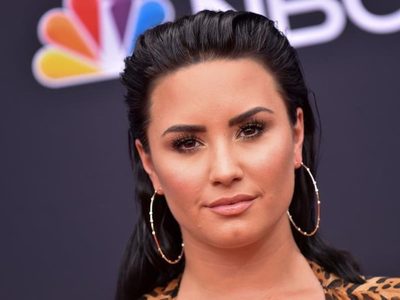 ¡Muy peculiar deseo! La propuesta indecente que Demi Lovato le envió a Rihanna ¿La rechazó?