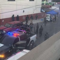 Familia coahuilense es acechada por una veintena de policías en Nayarit