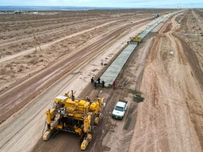 El Gobierno celebró que el bypass de Añelo avanza por encima de lo previsto y ya alcanza al 64 %
