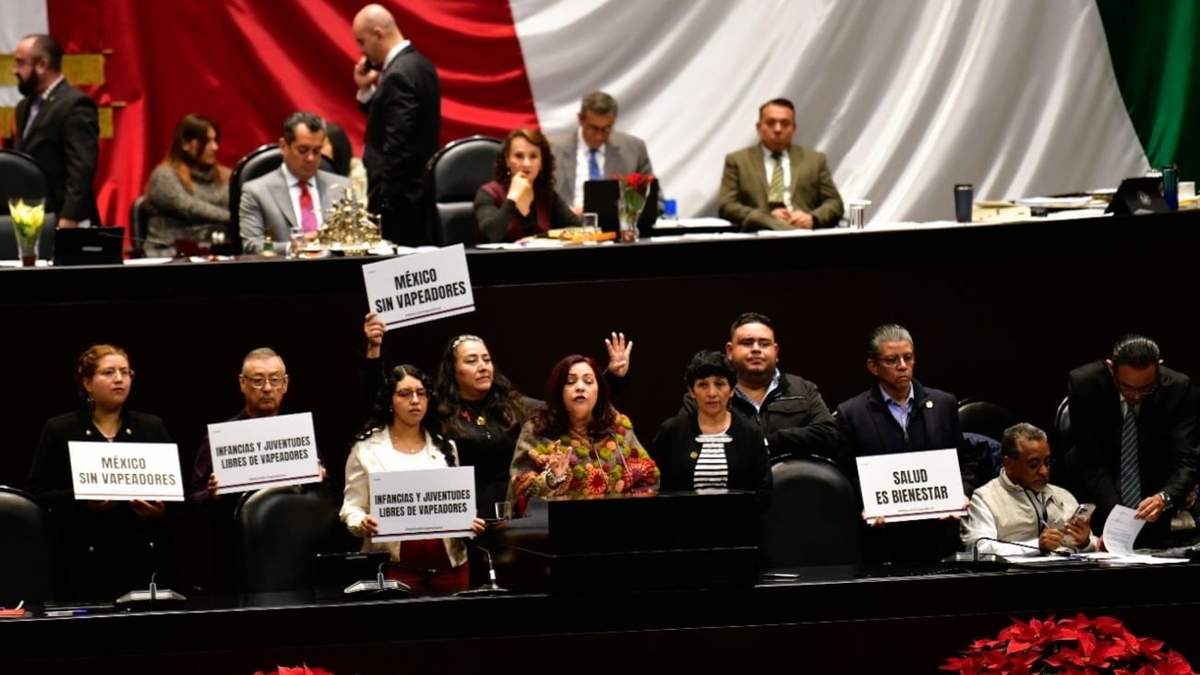 Diputados de la 4T defienden la prohibición de los vapeadores