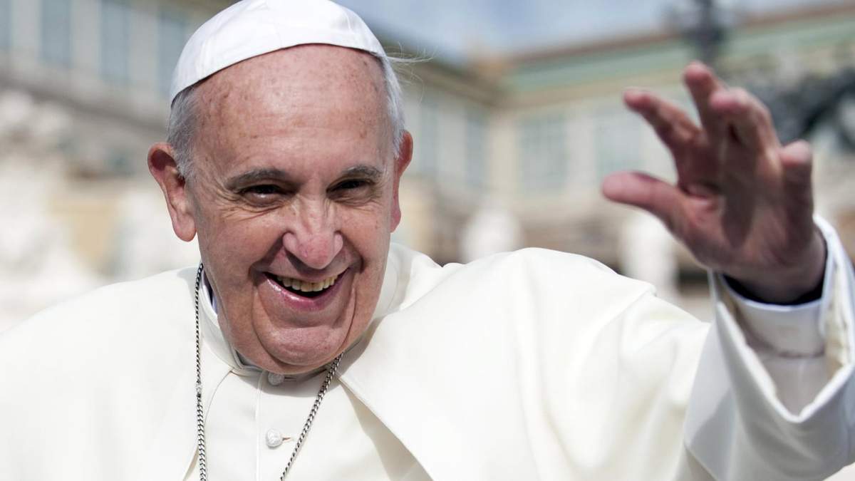 El papa Francisco, máxima autoridad de la Iglesia Católica. Fuente: (Twitter)