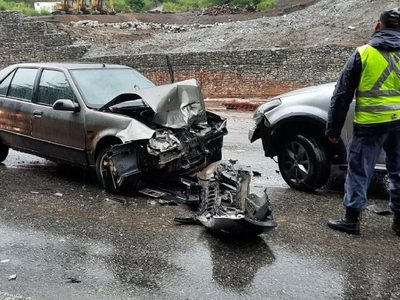 Terrible choque frontal en Villa La Angostura: qué sucedió