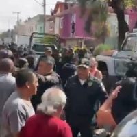 Investigan muerte un hombre en riña entre policías y ciudadanos en Iztapalapa
