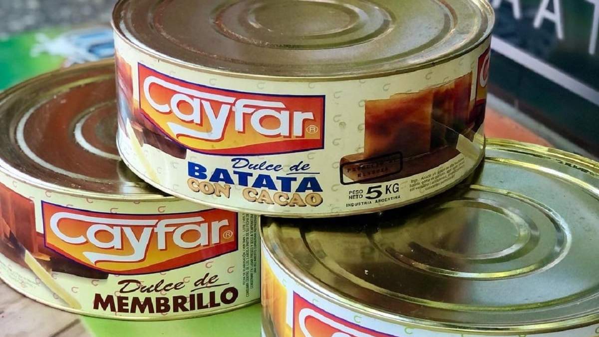 Cómo reciclar con latas de dulce de batata. Fuente: (X)
