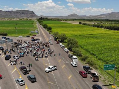 Agricultores de Delicias exigen a Conagua que cese la extracción de la presa Las Vírgenes