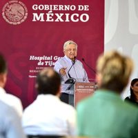 AMLO anuncia segundo piso en Tijuana, conectará con del aeropuerto a Rosarito