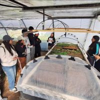 Alumnos de la EPEA de Plottier viajaron a la región de Los Lagos para conocer sobre procesos productivos