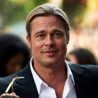 ¡Es mucho más joven! Brad Pitt activó las alarmas de un nuevo romance. ¿Con quién?