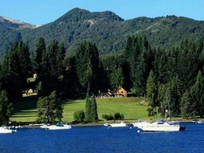 Revuelo en Villa La Angostura: fiesta clandestina con famosos