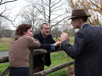 Christopher Nolan sobre el éxito de "Oppenheimer" en los Oscar: "A veces te montas a una ola"