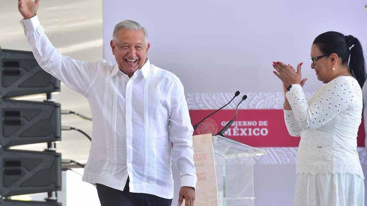 AMLO en la Refinería Dos Bocas “Olmeca”