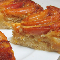 Tarta invertida de manzana, sin horno y re fácil de hacer en casa: perfecta para disfrutar con unos buenos mates