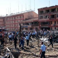 Atacan cuarteles de la Policía en provincia de Turquía