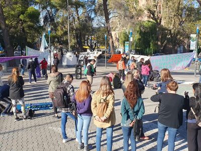 14 dispositivos provinciales de asistencia social piden reabrir “con las condiciones mínimas”