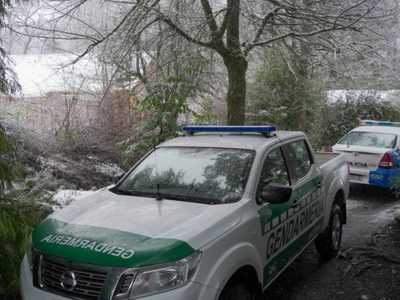 Delincuentes golpearon y maniataron a dos mujeres y les robaron dólares y joyas