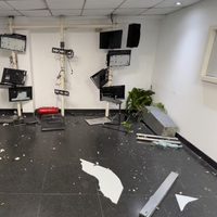 Detuvieron a uno de los manifestantes que ingresó a TN y rompió las instalaciones