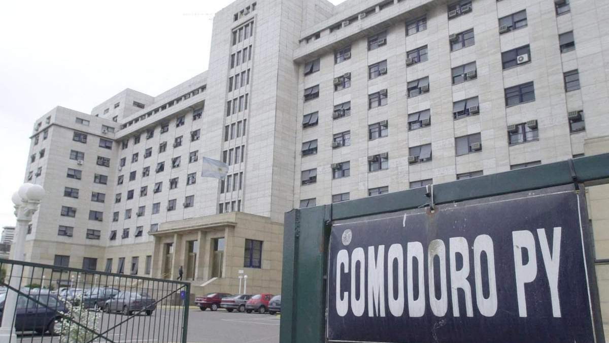 Edificio de la Justicia Federal en Comodoro Py. Fuente: (Twitter)