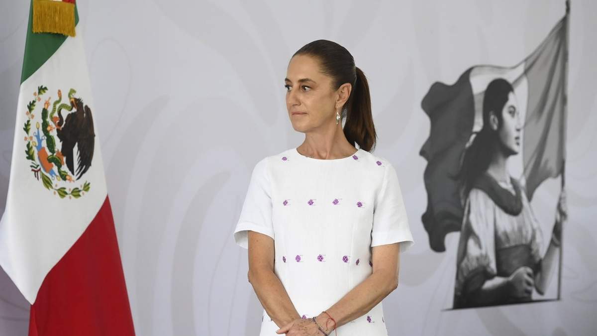 La presidenta Claudia Sheinbaum en la conferencia matutina en Coatzacoalcos, Veracruz, el viernes 5 de junio de 2026