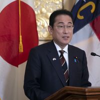 Escándalo de corrupción afecta al partido gobernante de Japón en elecciones