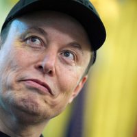 Malasia e Indonesia, primeros en bloquear chatbot Grok de Musk por imágenes sexualizadas de IA