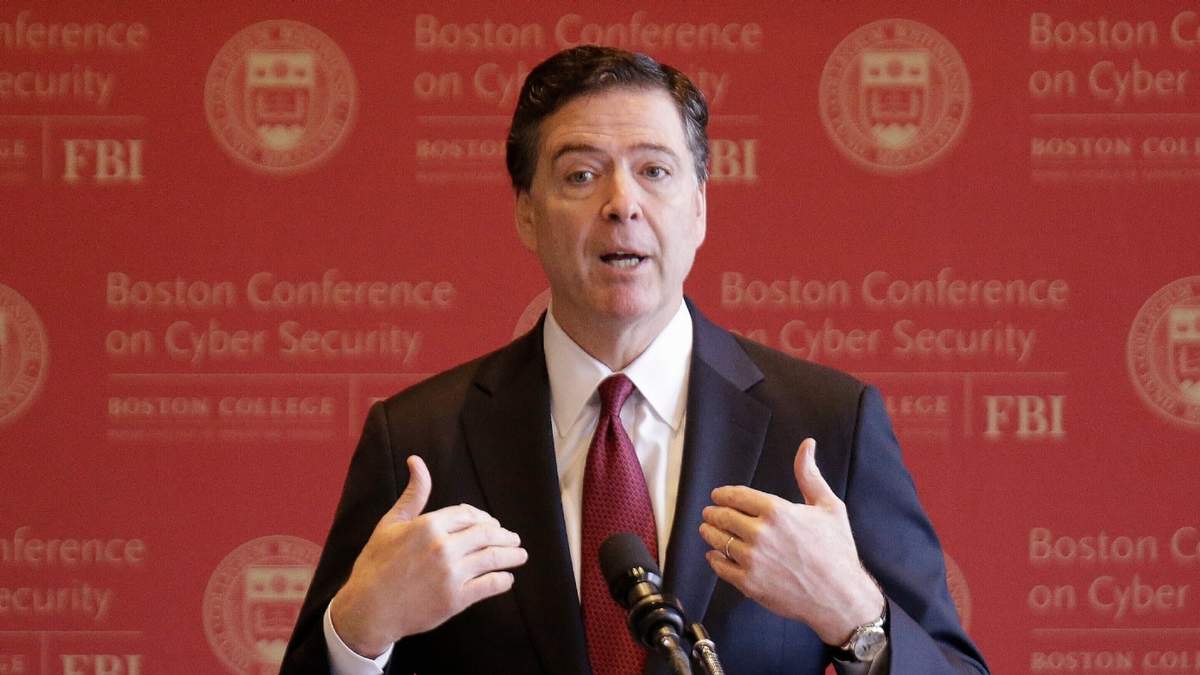 El director del FBI, James Comey, habla sobre ciberseguridad en la primera Conferencia de Ciberseguridad de Boston, en Boston College, el 8 de marzo de 2017