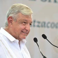 AMLO respalda a Samuel García en pugna por presupuesto para Nuevo León