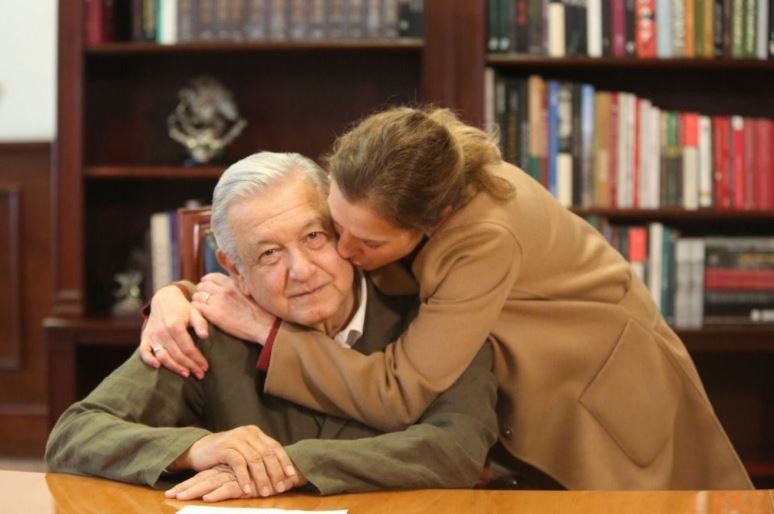 AMLO-Beatriz