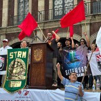 Más de 20 sindicatos marchan en Cuernavaca por derechos laborales y reforma al Servicio Civil