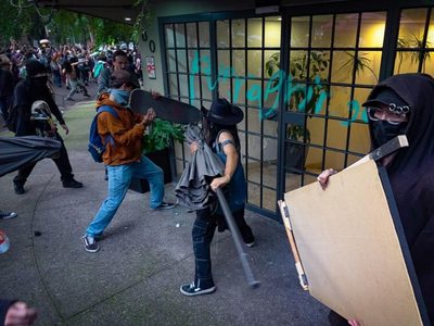 El Frente por la Vivienda Joven reivindica la lucha radical contra la gentrificación en la CDMX